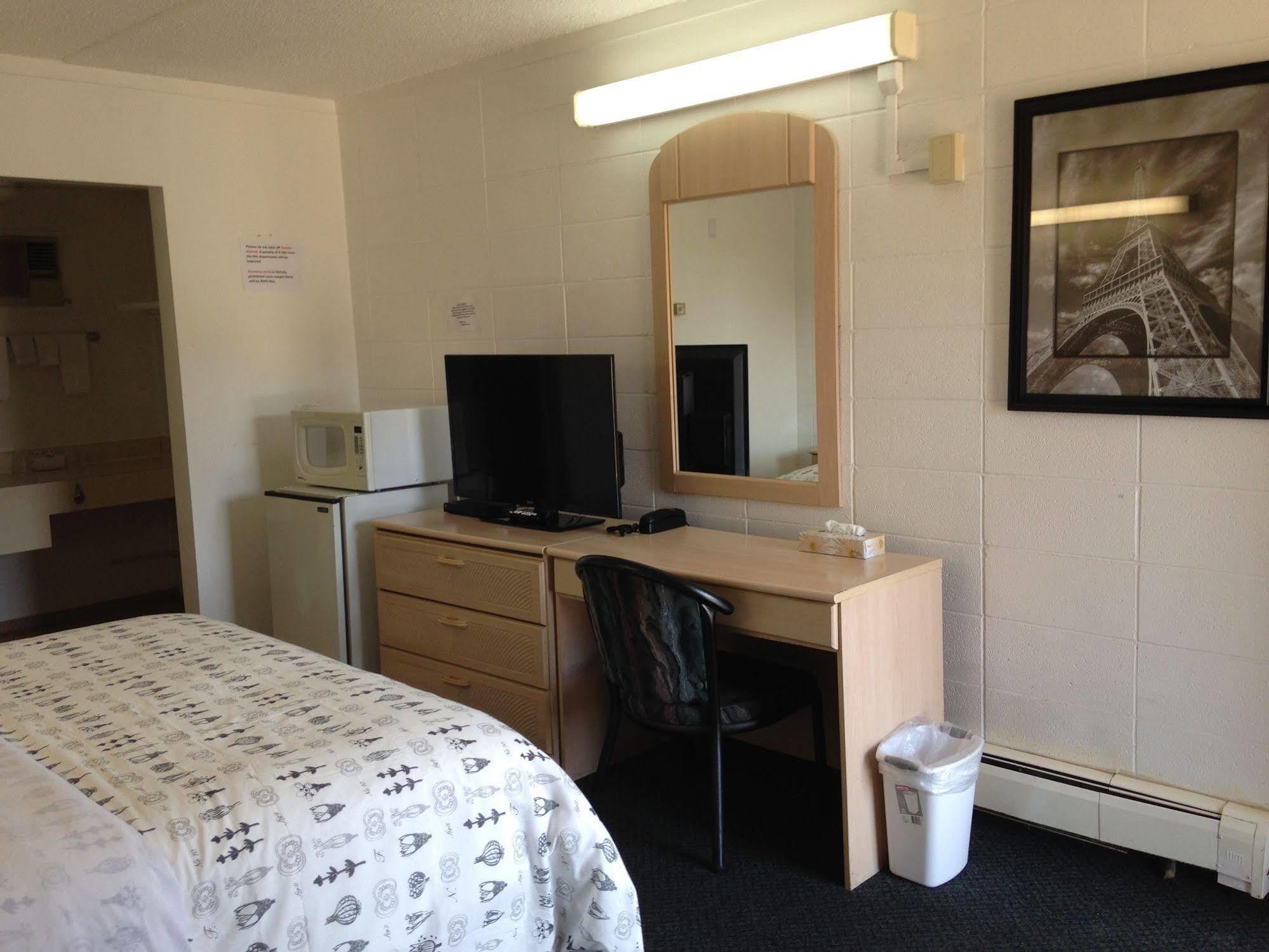 Silver Crest Lodge Grande Prairie Extérieur photo