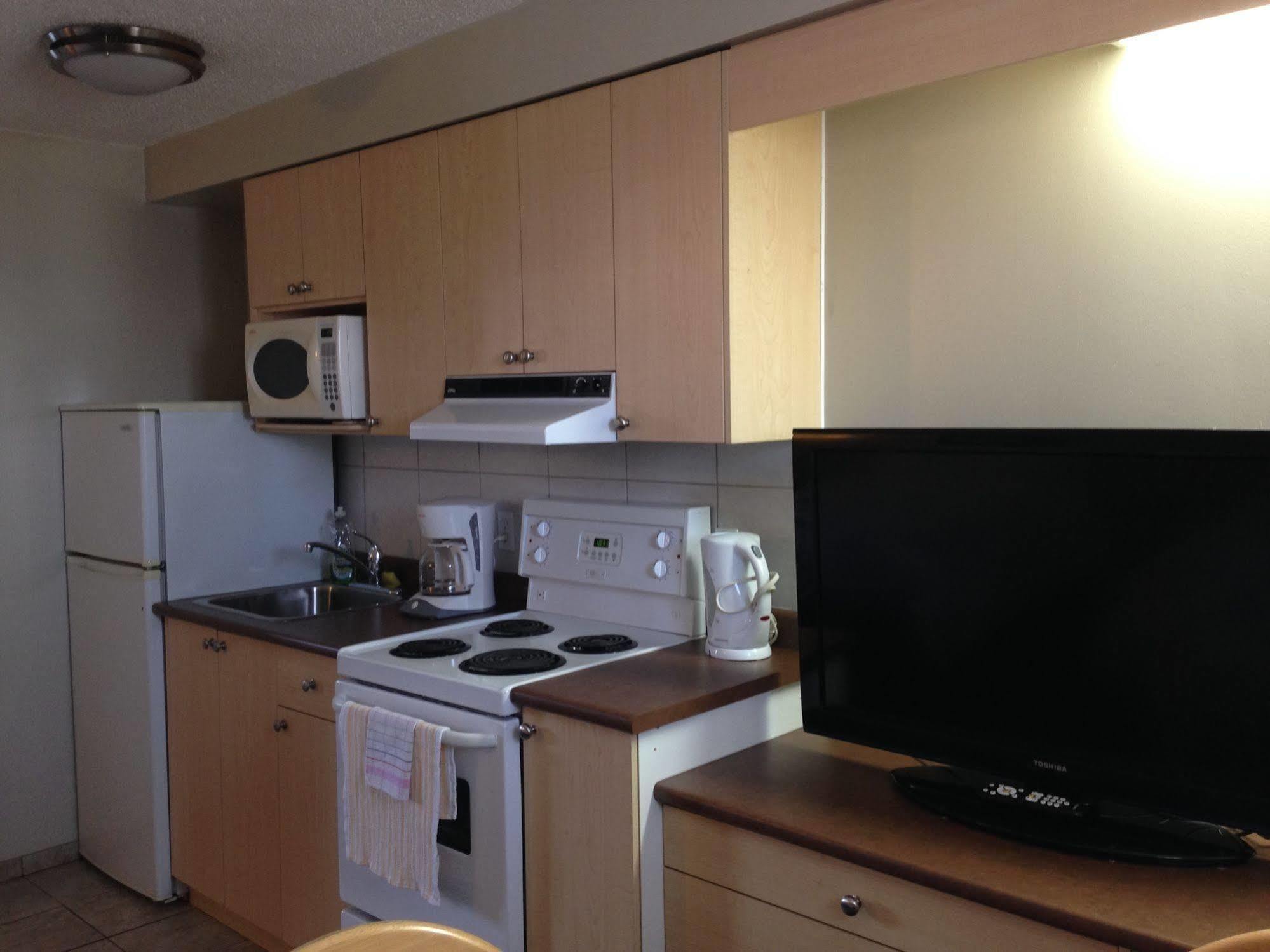 Silver Crest Lodge Grande Prairie Extérieur photo