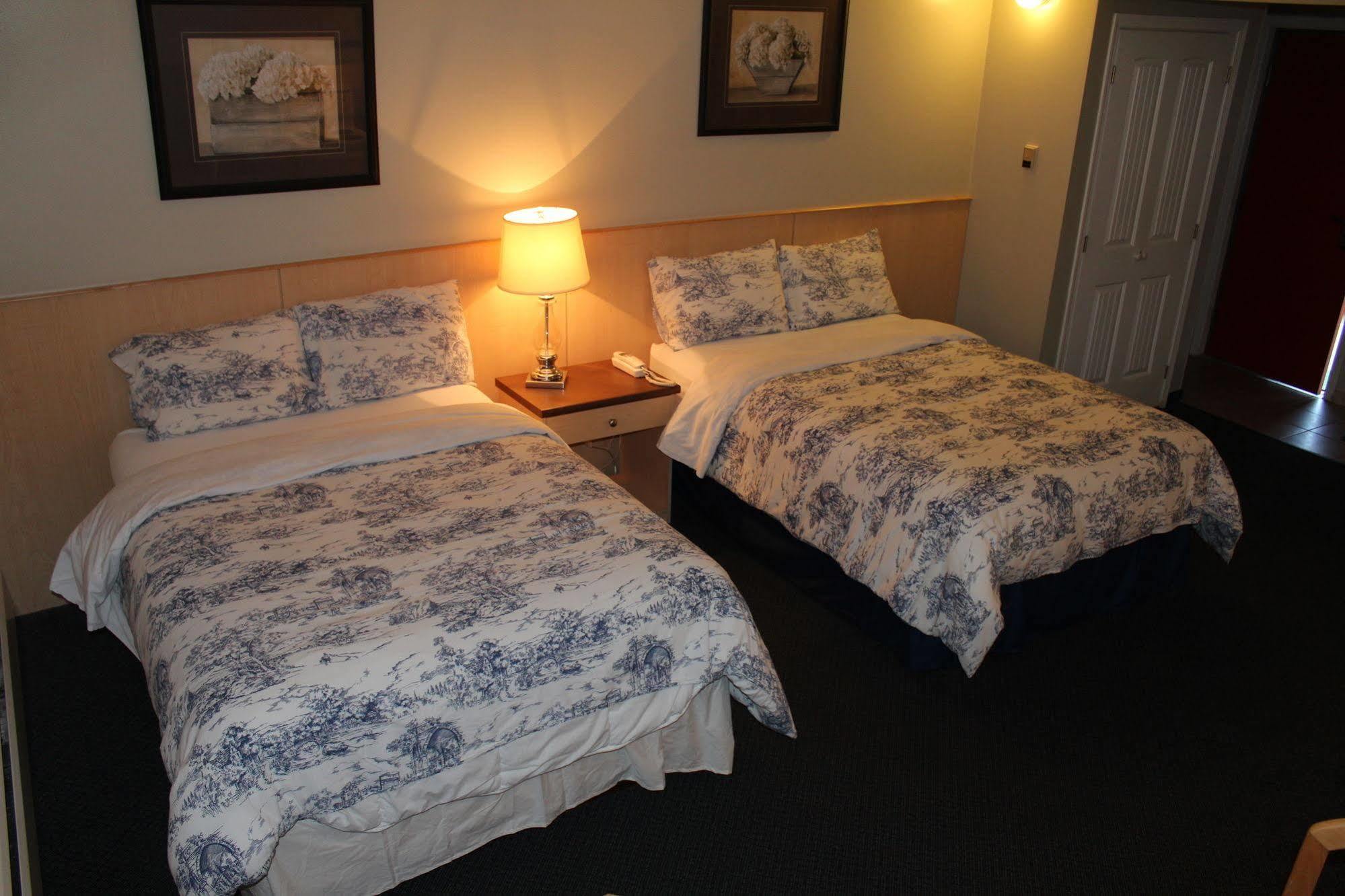 Silver Crest Lodge Grande Prairie Extérieur photo
