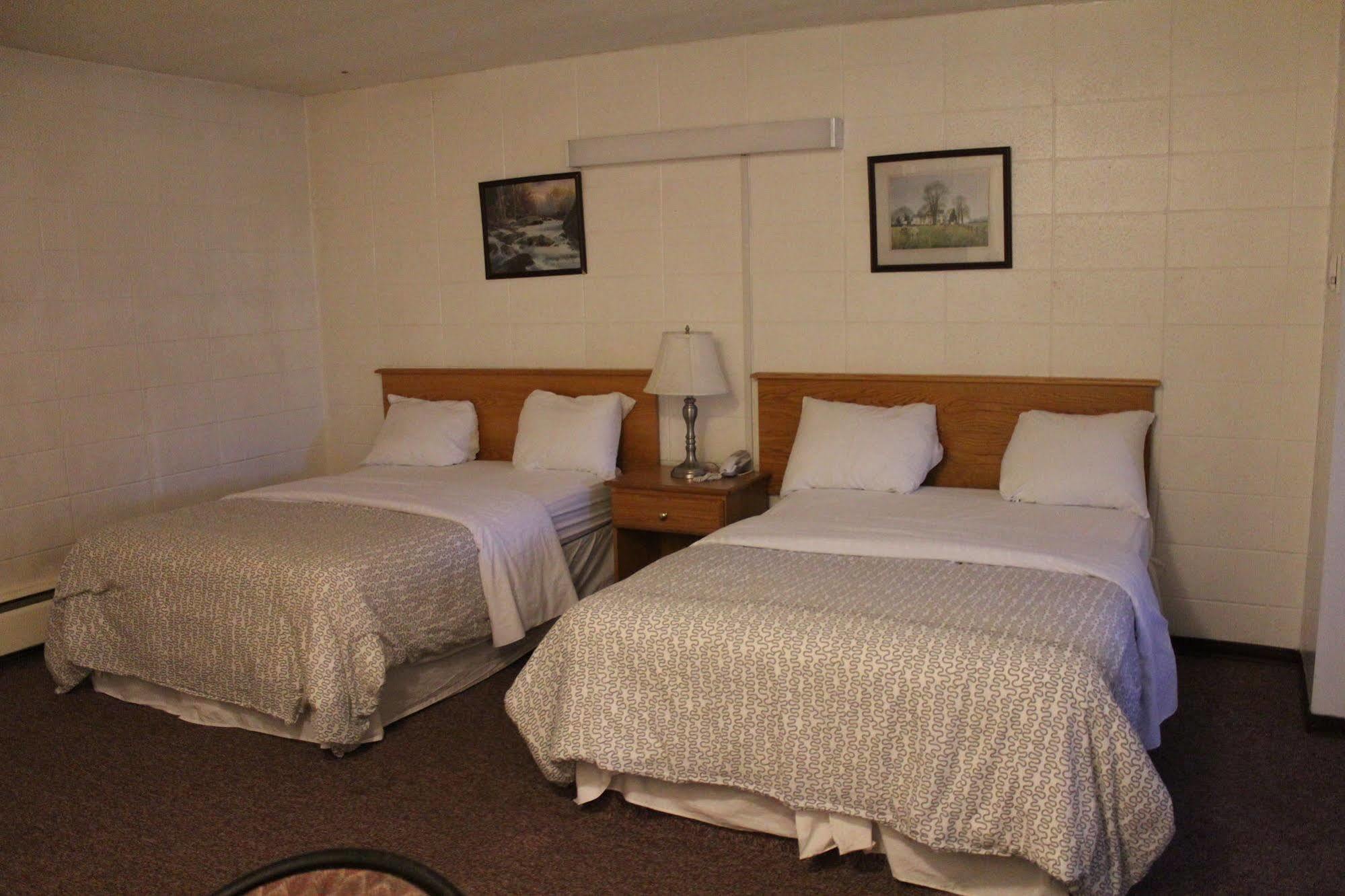 Silver Crest Lodge Grande Prairie Extérieur photo